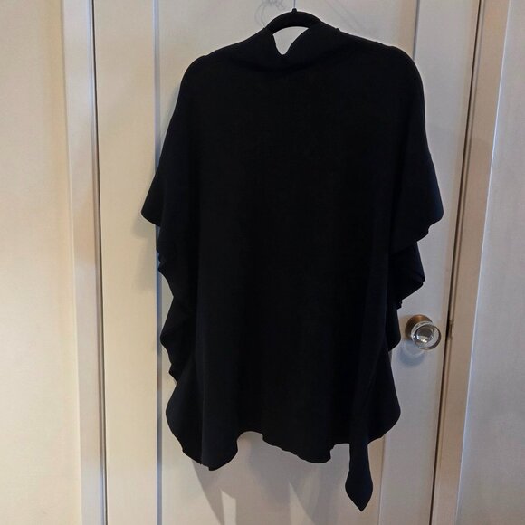 Per Se by Carlisle Black Tunic Top with Ruffle Detail - Picture 4 of 5